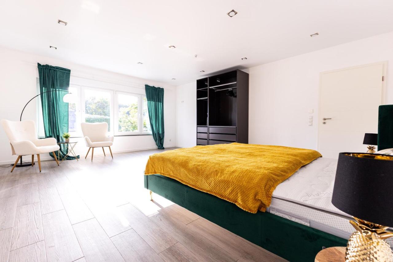 Design Apartment Zentral Fuer 6 In Andernach: Ausblick, Wifi, Kueche Exteriör bild